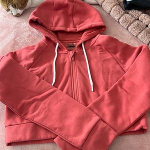 Gymshark women’s cropped hoodie